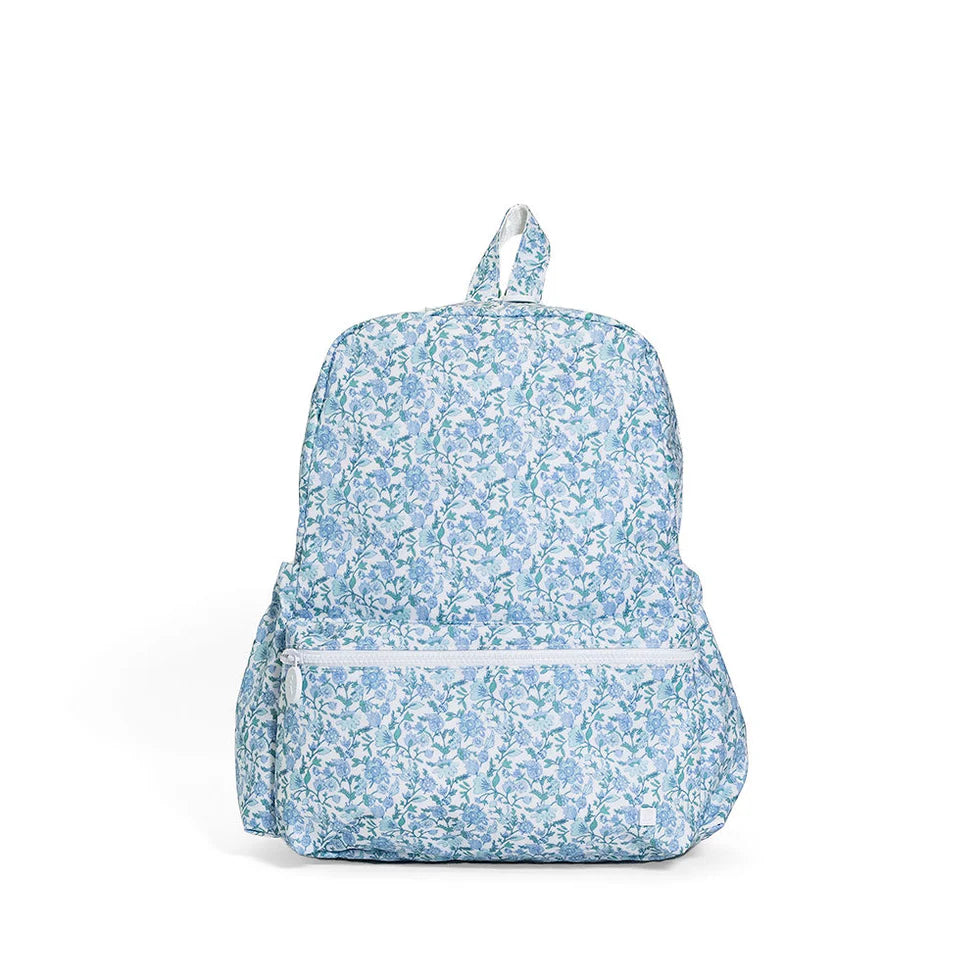 TRVL Backpacker