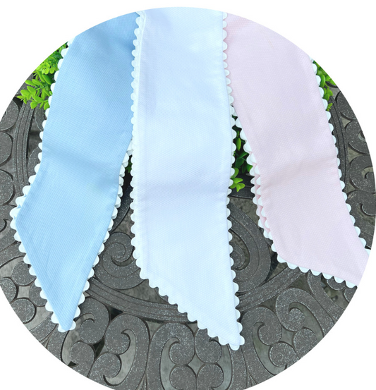 Pique Wreath Sash with RicRac Trim